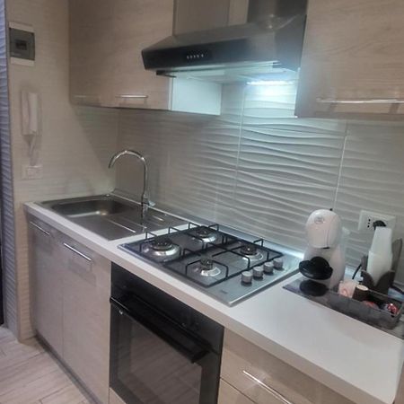 Apartamento La Dimora Di Angelo Bari Exterior foto